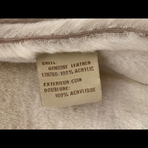 UGG Bomber Jacket - Large - Picture 7 of 7